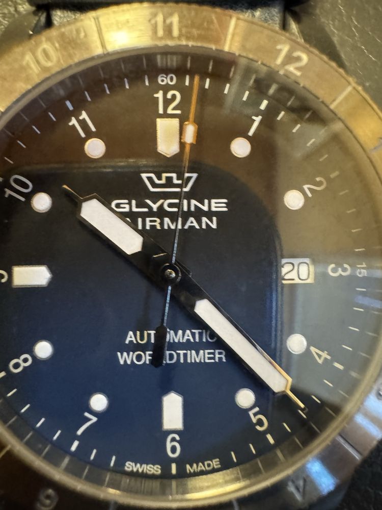 Glycine airman Double 12 швейцарски часовник
