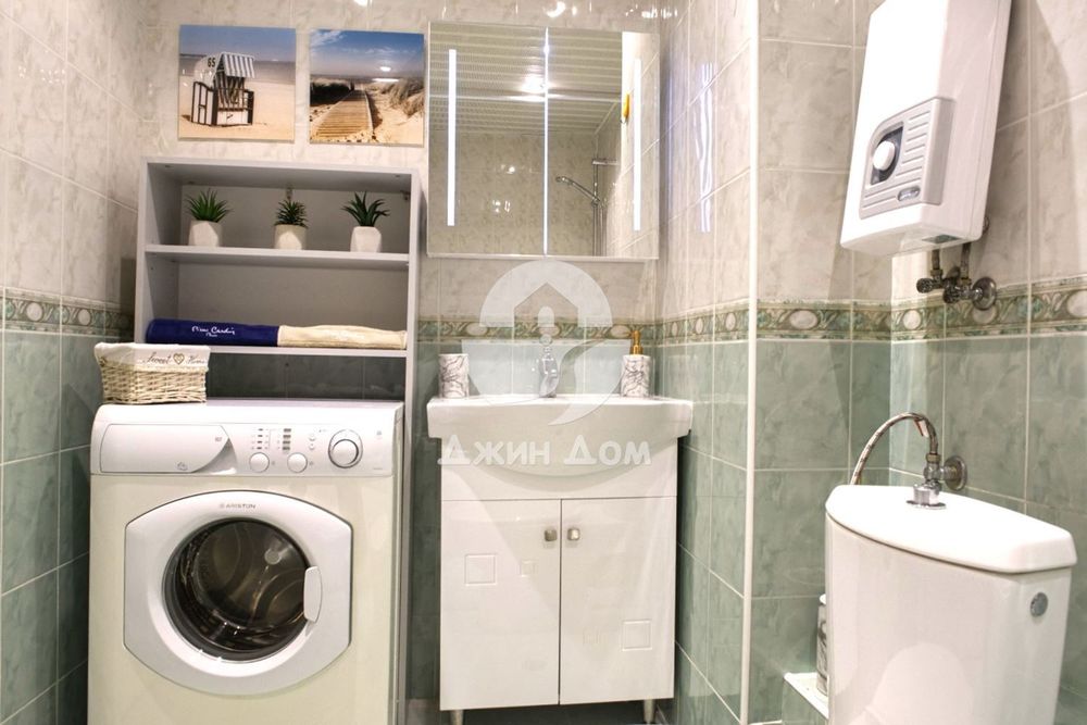 Продава се Двустаен апартамент в к.к. Слънчев бряг - 67 кв.м за 1105 €/кв.м - Снимка #5