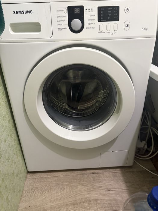 Продам стиральную машину