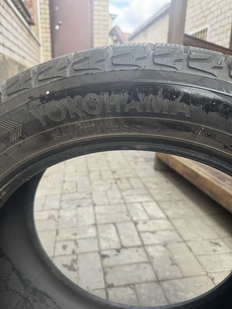 Продам зимнюю резину Yokohama