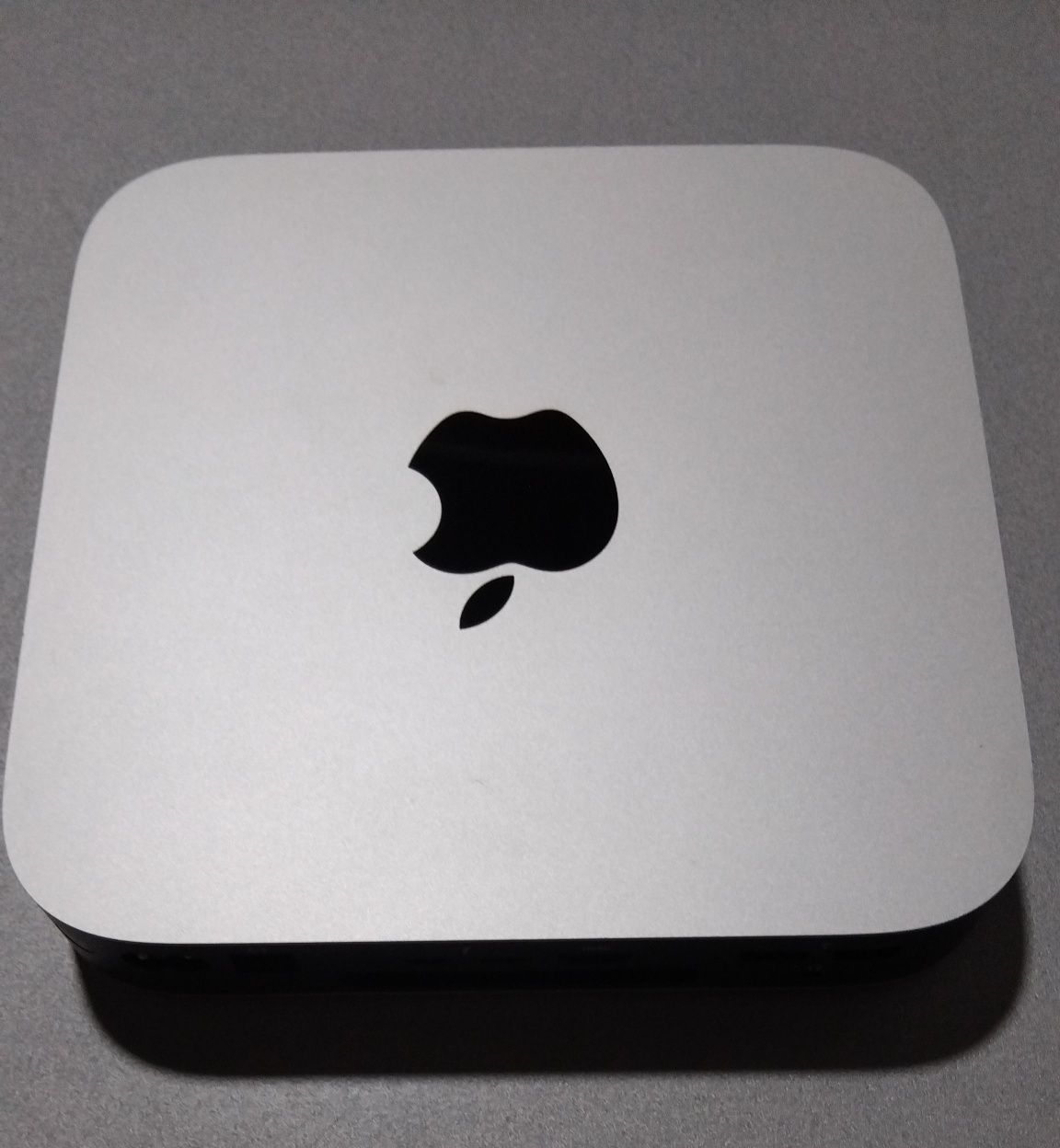 Mac mini M2 8GB/256GB