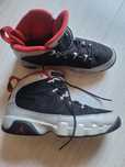 Jordan 9 Retro Johnny Kilroy , номер 39