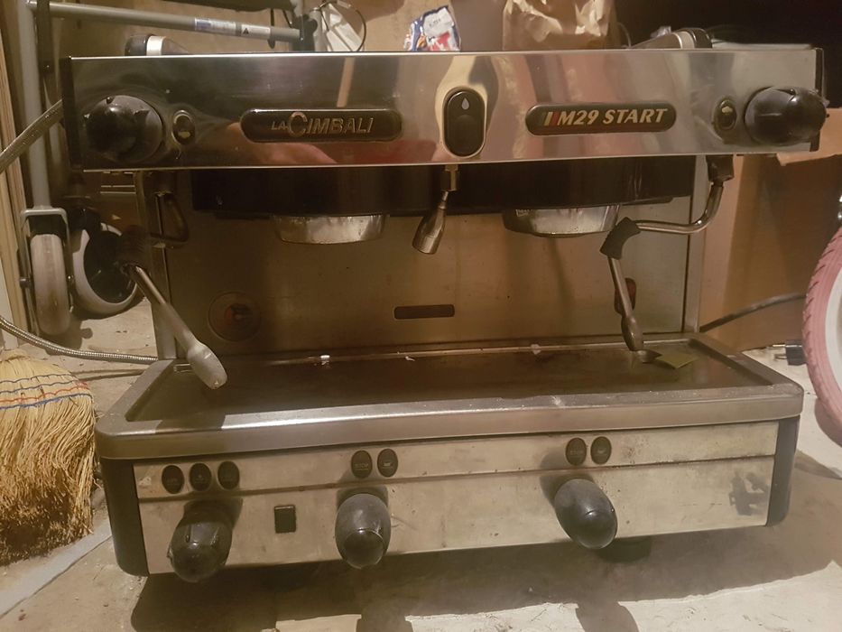 Кафе машина в перфектно състояние!