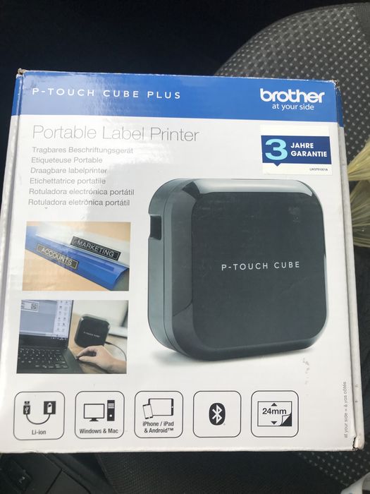 Imprimanta de etichete noua