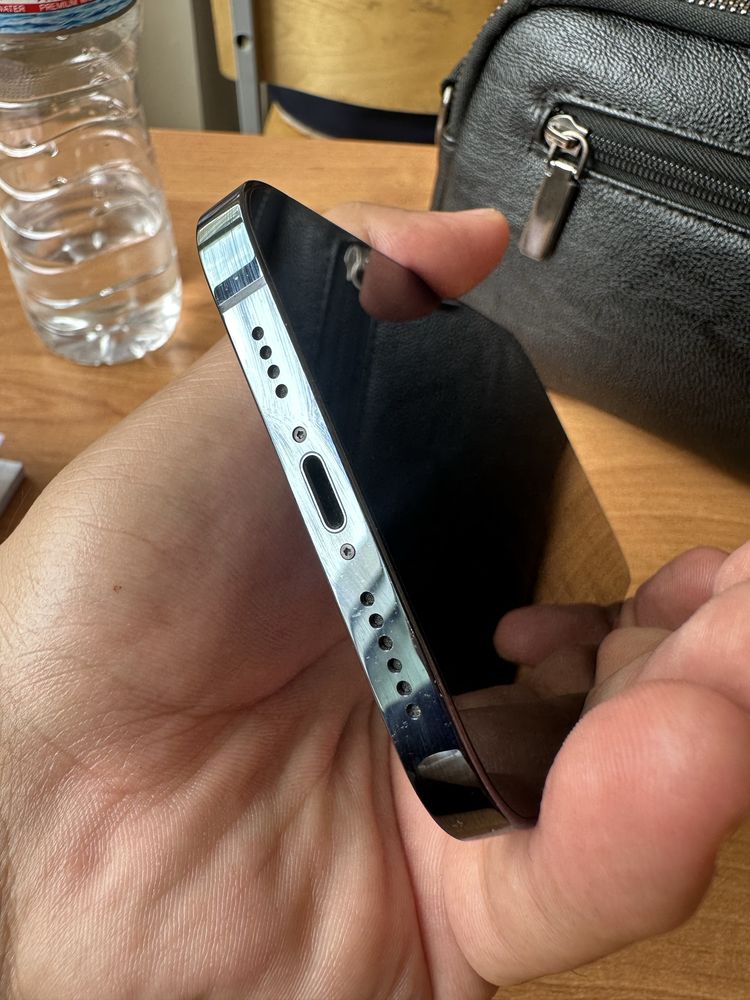 Iphone 12 pro max IDEAL