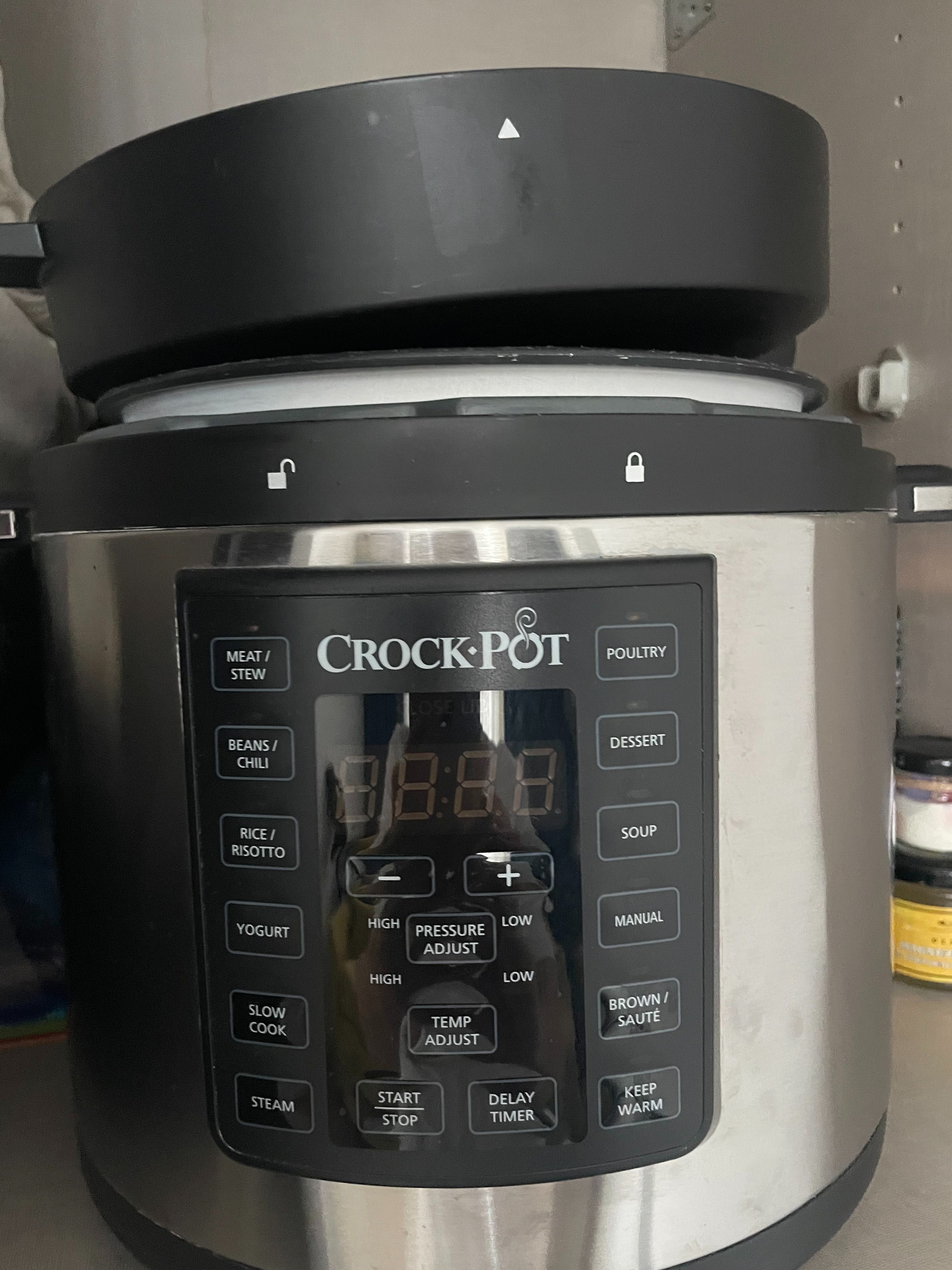 CROCK POT aproape nou