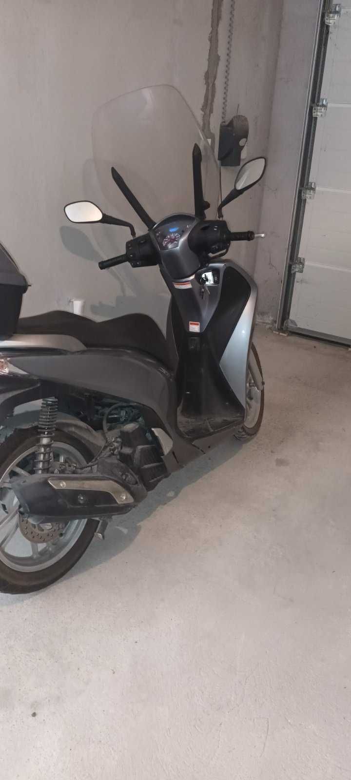 Мотоциклет Хонда СХ 125 АД