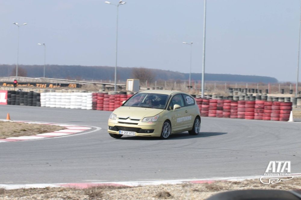 Citroen C4 VTS 2.0 180HP pregatit pentru competitii pe circuit