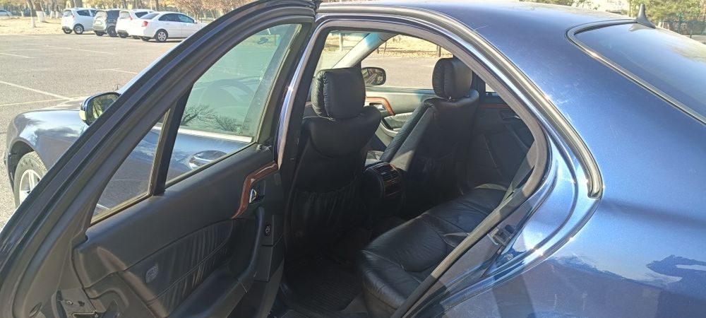 Мерседес benz 220