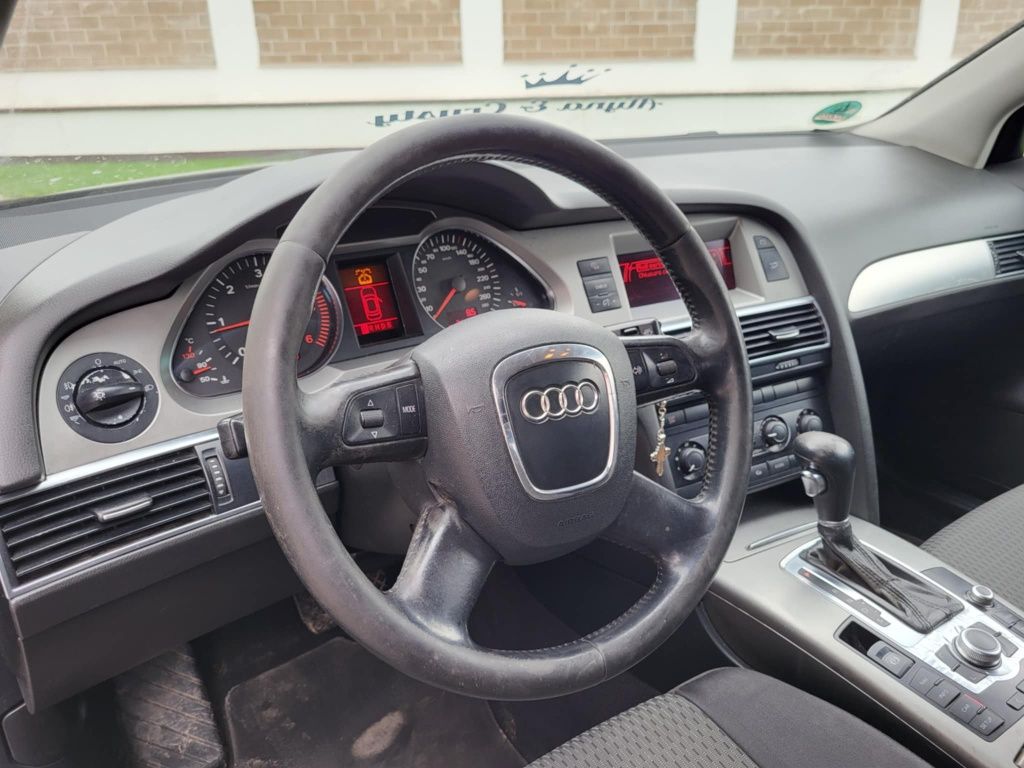 *Dezmembrez Audi A6 C6-Motor 2.7 Diesel-Cutie Automata*