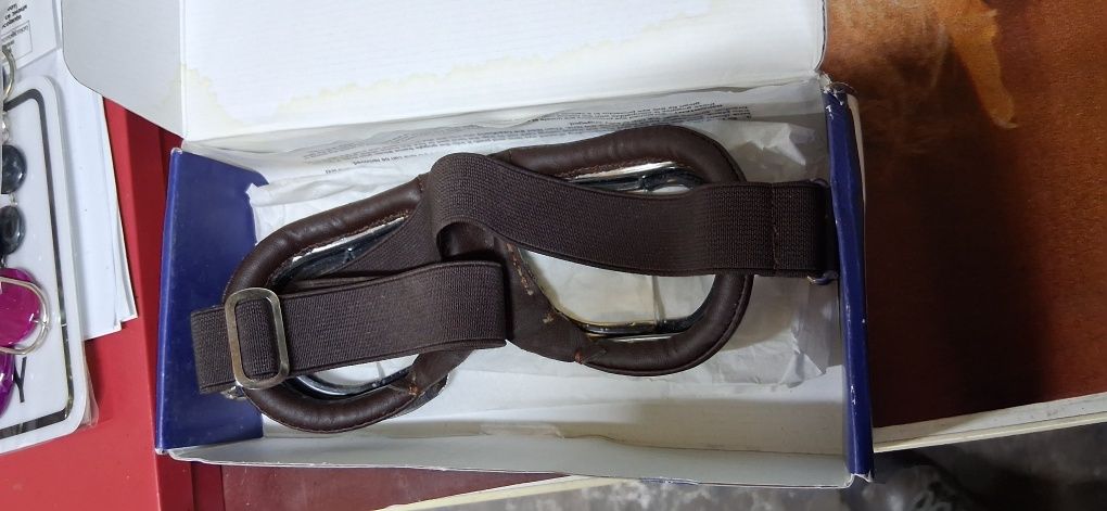 Ochelari         Aviator