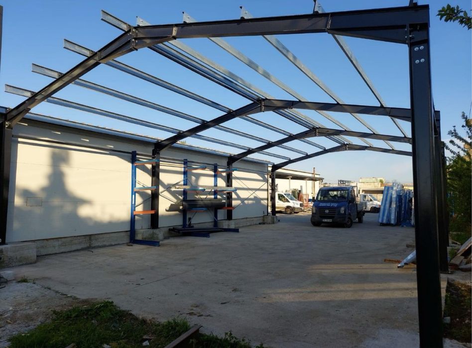 Vand hale si structuri metalice