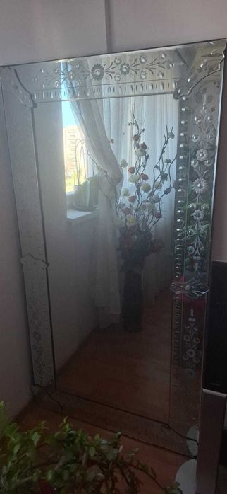 Vand oglinda venetiana din cristal venetian, stare excelenta