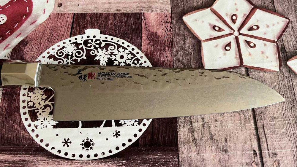 Японски нож Сантоку Mcusta Zanmai Hammered