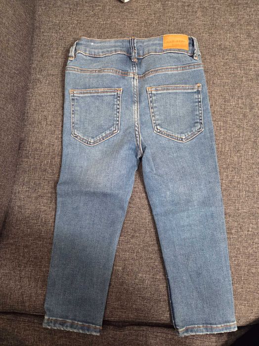 Детски дънки zara,mango,calvin klein