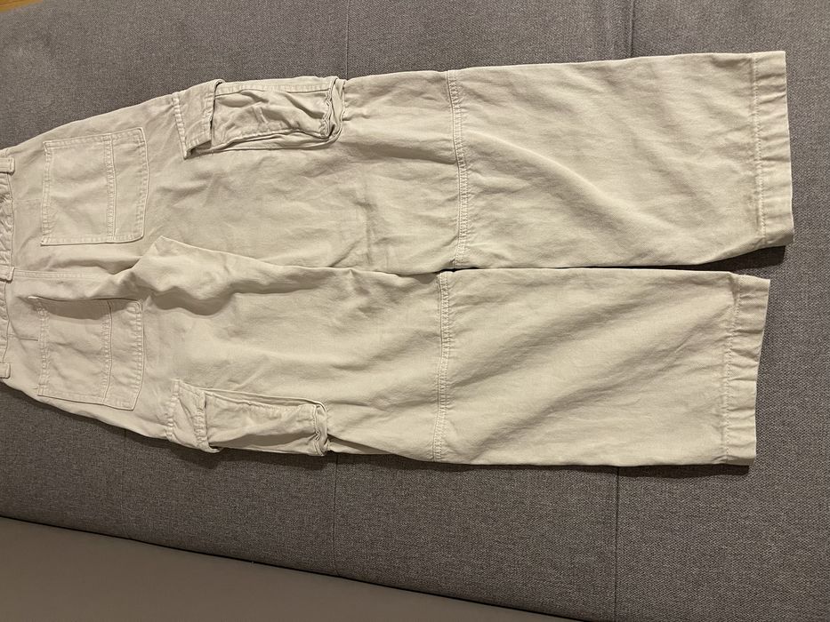 Blugi dama crem Bershka