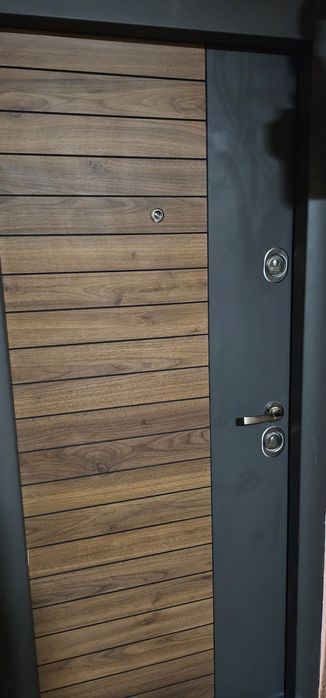 Inchiriez apartament cu 2 camere