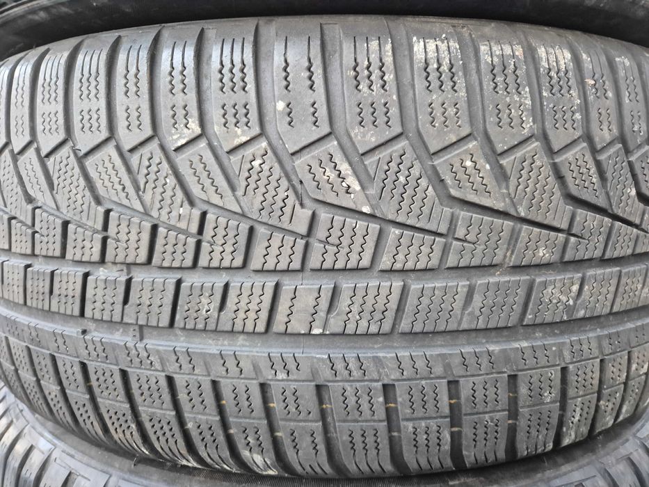 4 Anvelope de IARNA - 235/50/19 - Hankook Stare Foarte BUNA DOT 2021
