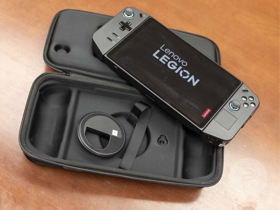 Lenovo Legion GO Z1 Extreme