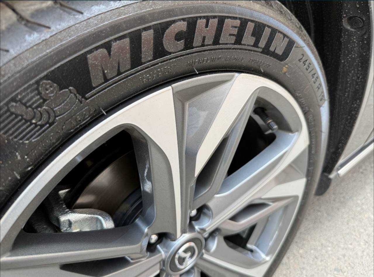 Mazda EZ6 naxt nasiya savdo ribosiz peniyasiz