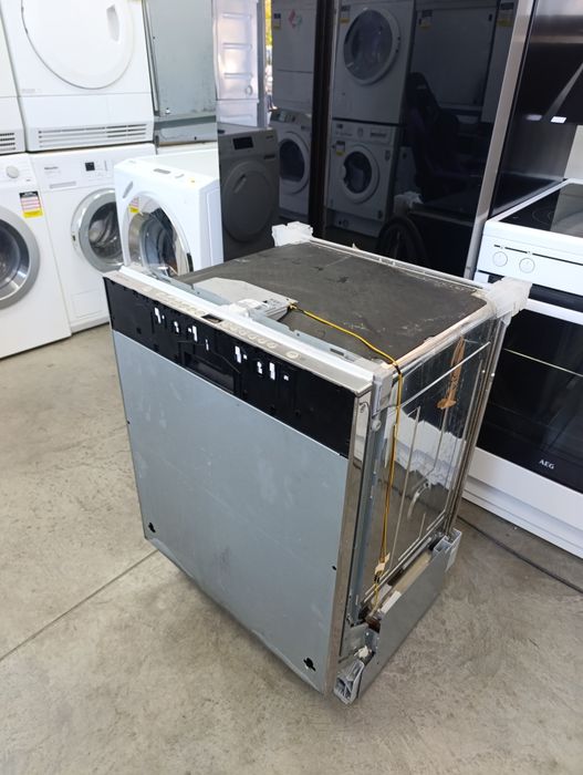 Съдомиялна за пълно вграждане NEFF