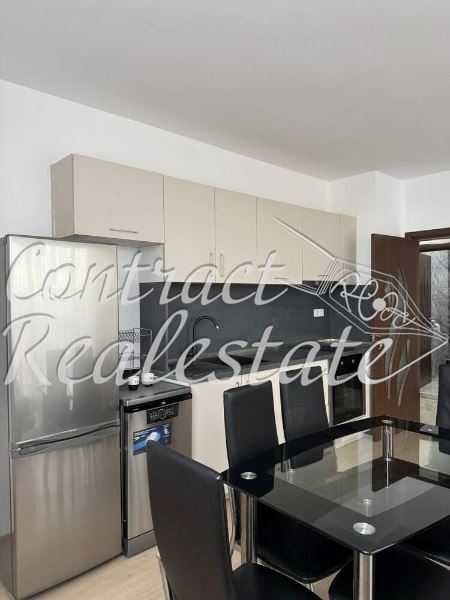 Дава се под наем Тристаен апартамент в Варна, Гранд Мол Варна - 107 кв.м за 510 € - Снимка #2