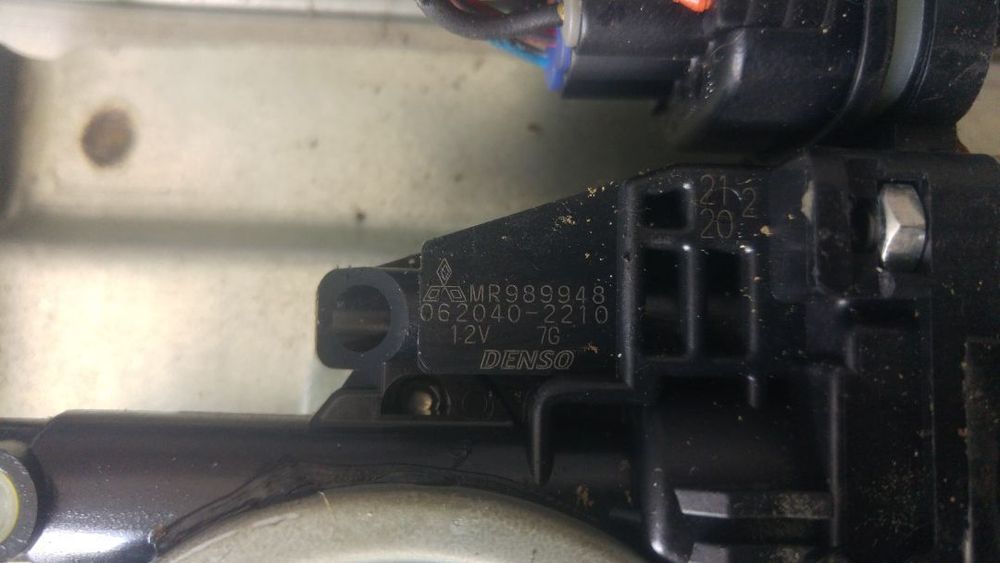 macara cu motoras usa stanga spate mitsubishi grandis mr989948