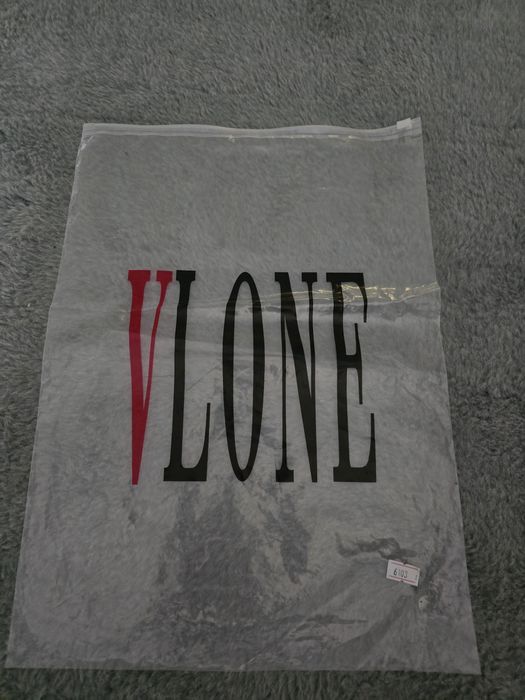 Tricou vlone (nu amiri, nu armani, nu versace, nu dolce, nu nike)