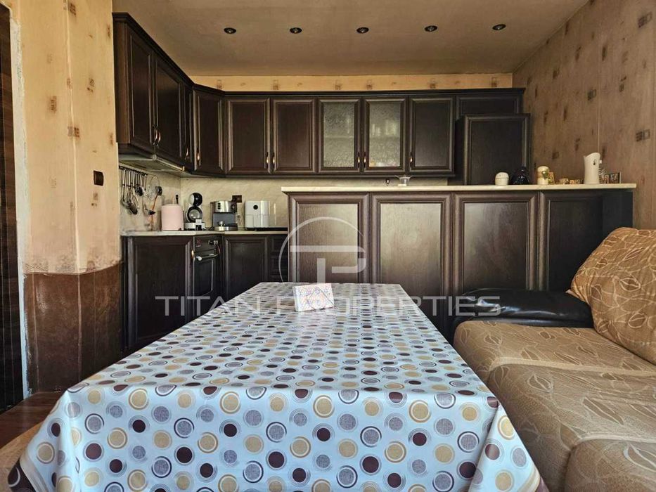 Продава се Къща в с. Йоаким Груево, Област Пловдив - 400 кв.м за 450 €/кв.м - Снимка #6