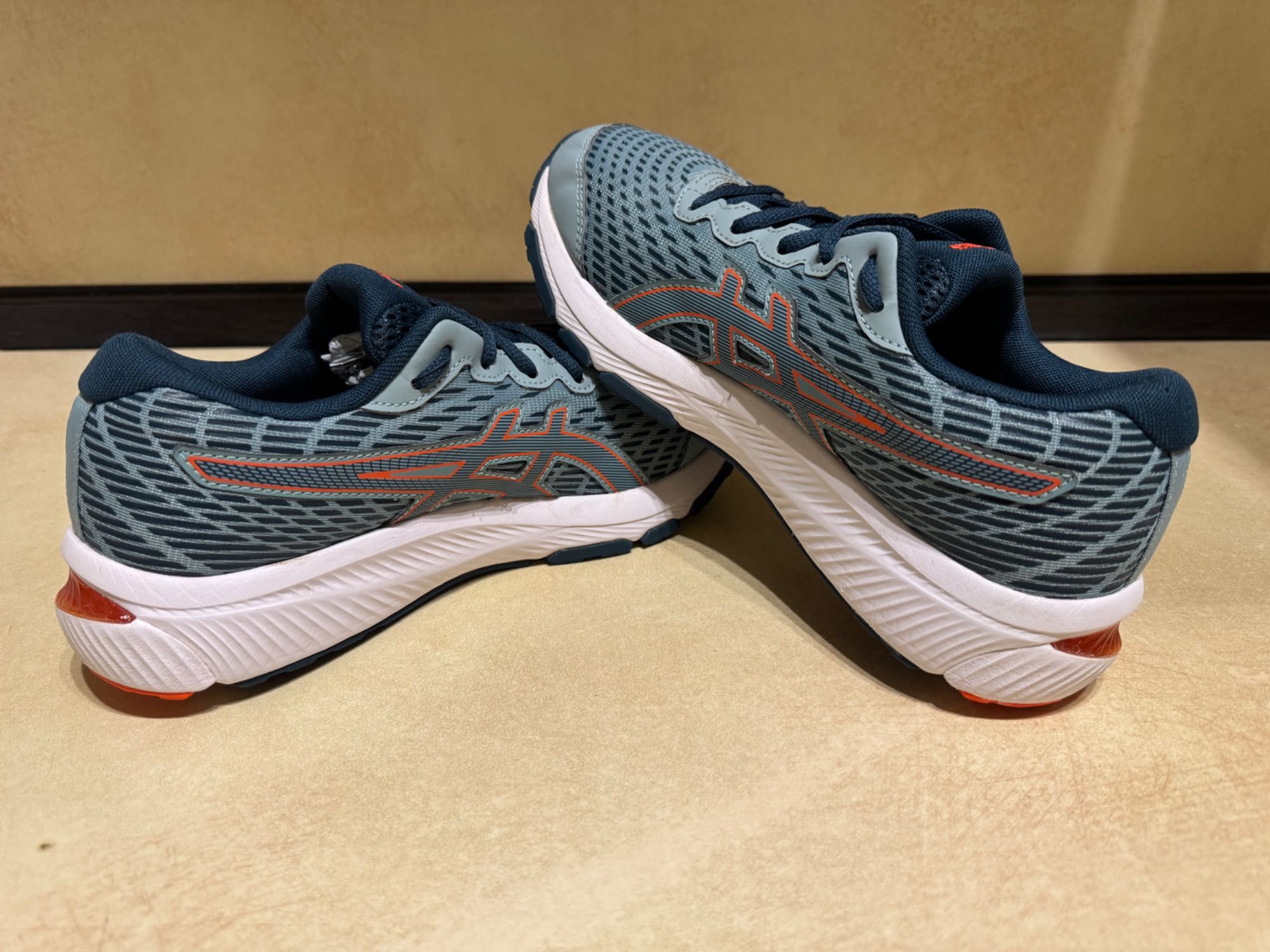 Asics Gel-Cumulus 22.