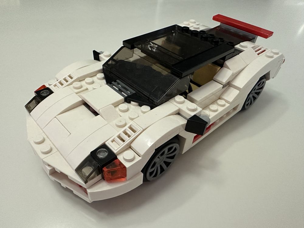 LEGO Creator Masina sport de autostrada 31006