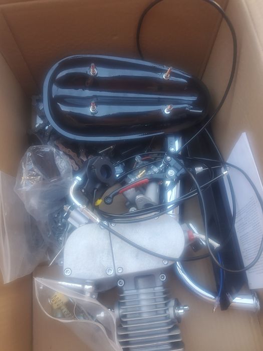 Buna ziua vand motor bicicleta