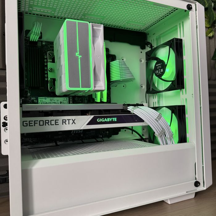 ЛИЗИНГ! Геймърски компютър Ryzen 5 5600 / RTX 3070 / 16GB RAM / 1TB