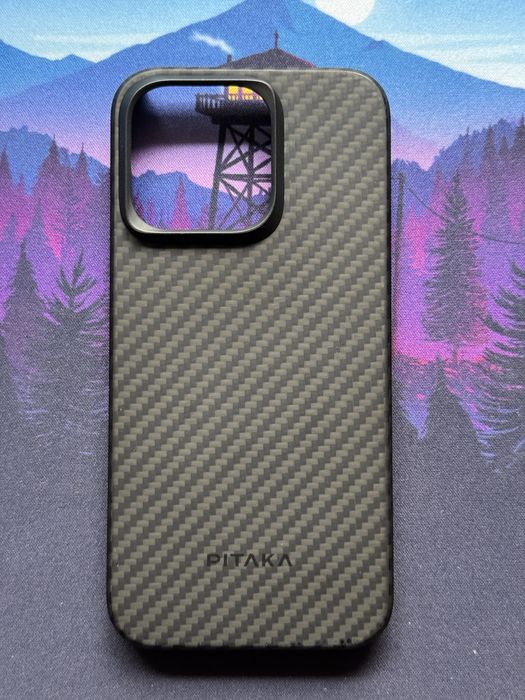 Husa carbon Pitaka Iphone 15 pro