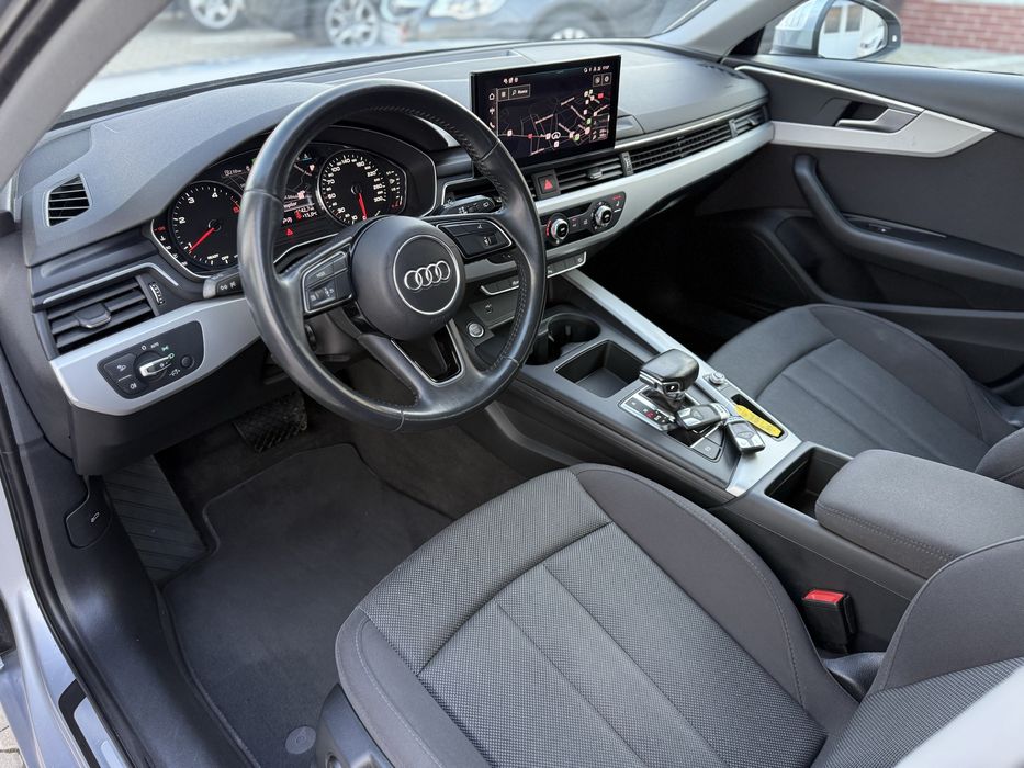 Vând Audi A4 Motor 2.0 Diesel An 2020