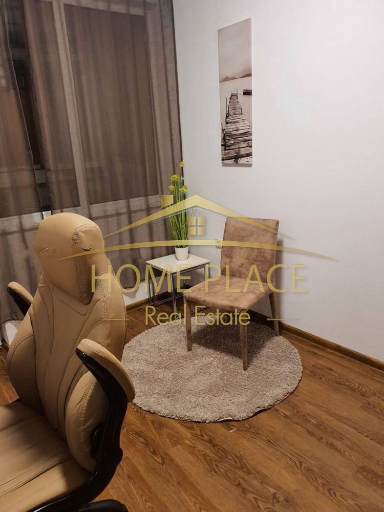 Дава се под наем Тристаен апартамент в Варна, Левски - 70 кв.м за 561 € - Снимка #3
