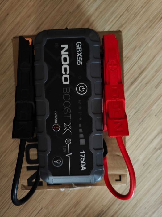 Noco Boost X GBX55 стартер бустер за автомобил