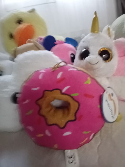 Плюшени играчки нови с етикет и като нови