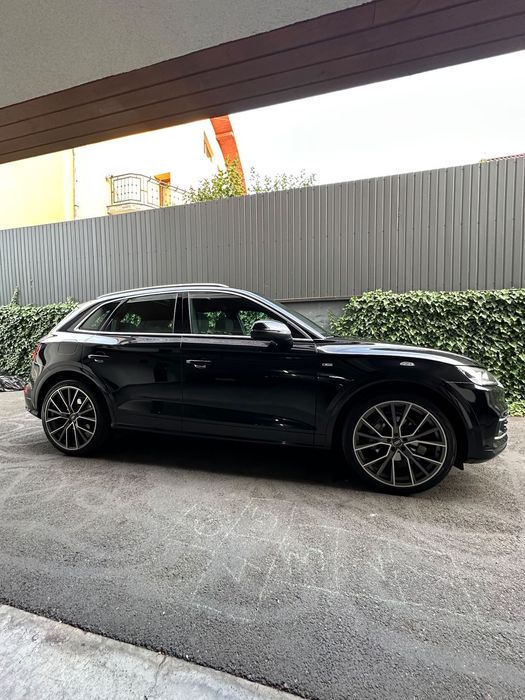 Audi Q5 Q5 2.0TDI SLINE Pano Suspensie Aer B&O R22