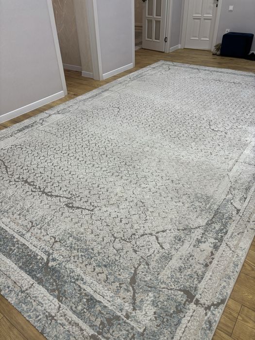 Кілем сатылады б/у