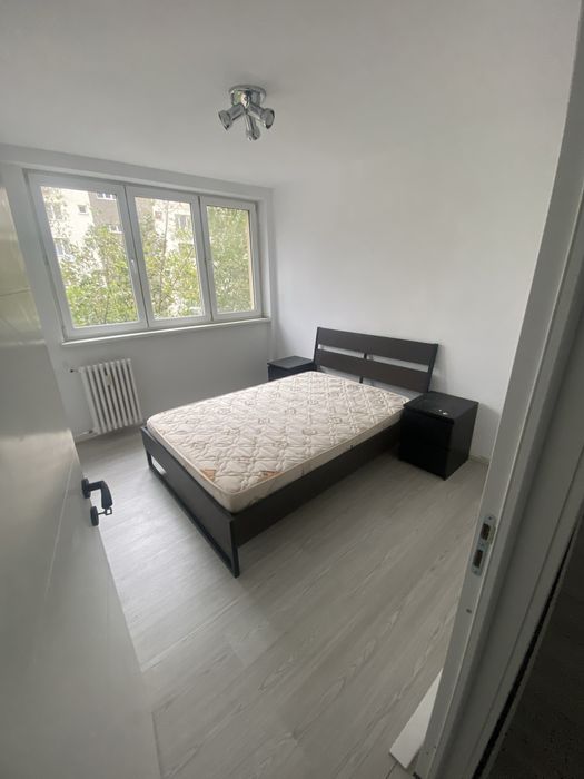 Apartament 4 Camere str Delinesti, et 4