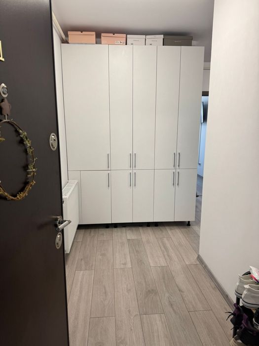 De vanzare/ apartament 3  camere situat la etajul 2/ zona Trivale