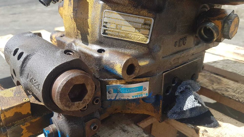 Hidromotor mars Linde BMV135 pentru buldozer Liebherr PR 722