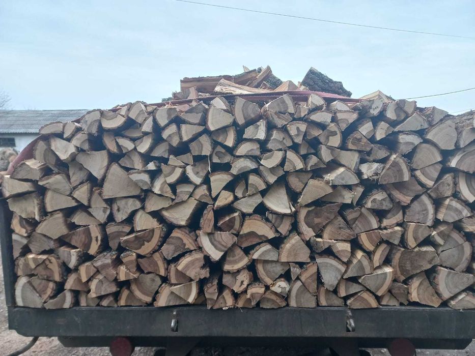 Lemn de foc despicat