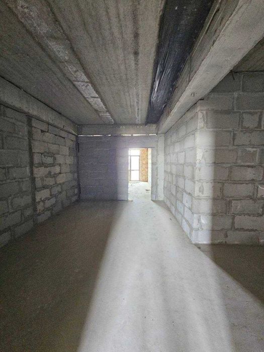 Продаётся 3х комн квартира на 5 этаже Ор-р Аэропорт Экобог