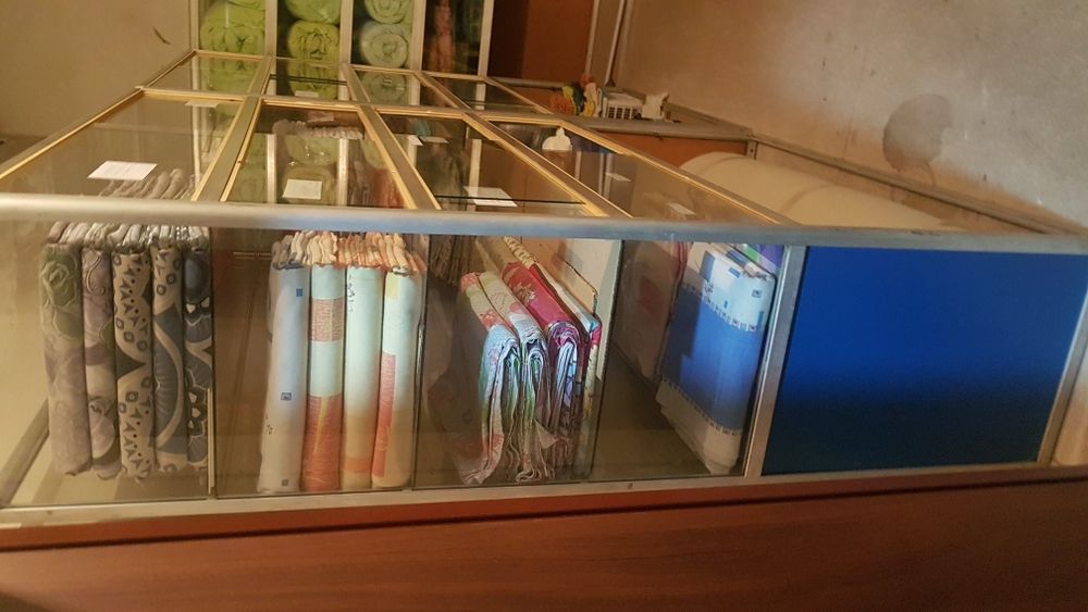 Стеллажи
