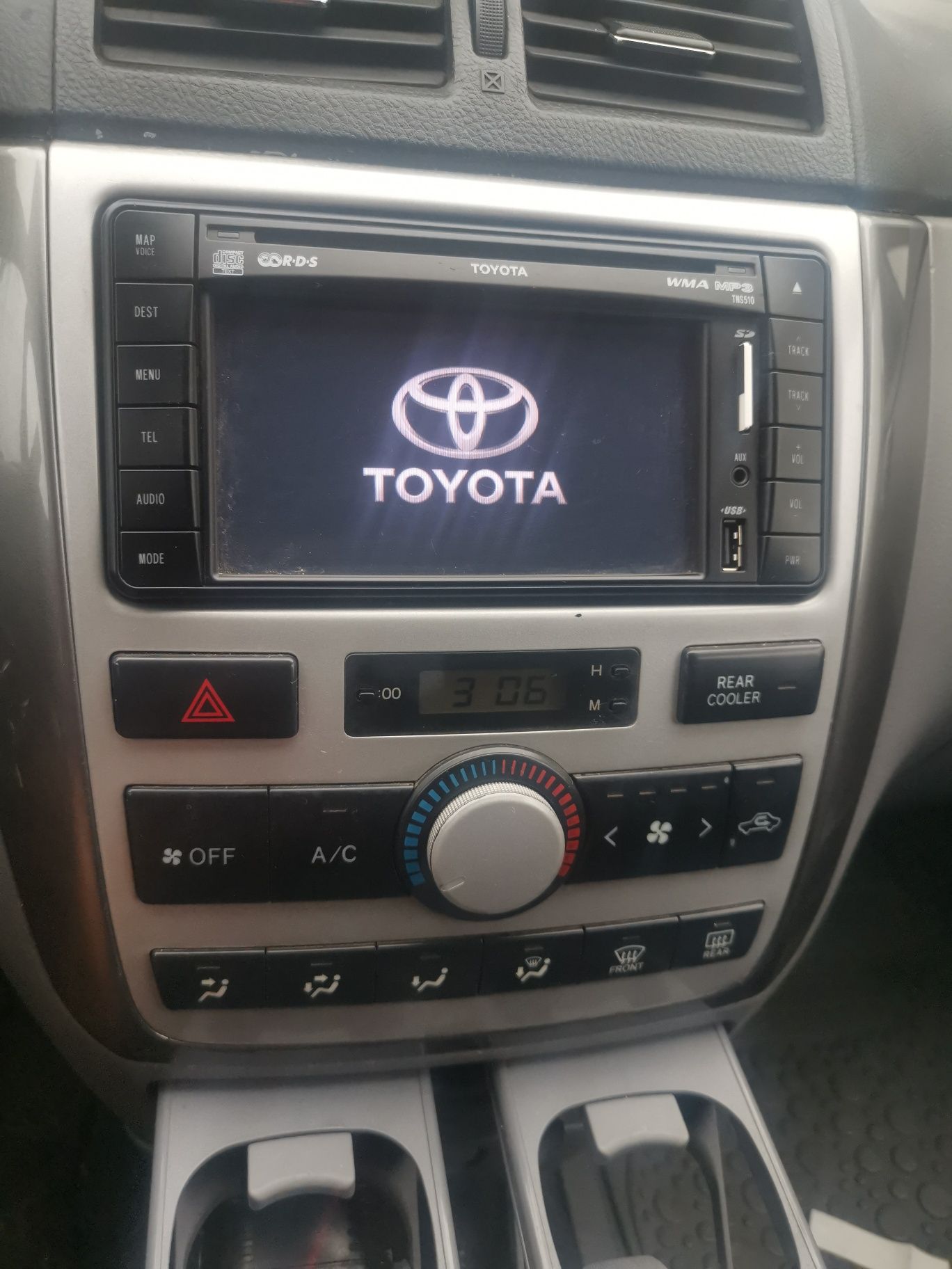 Navigație originala Toyota TNS510 completa