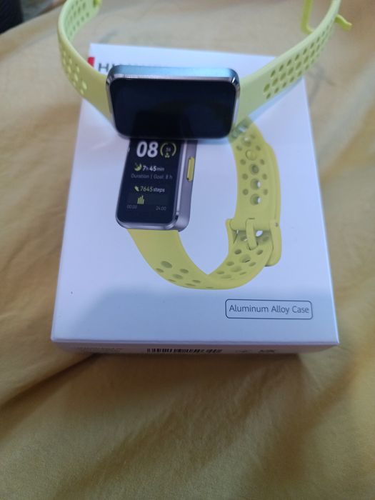 Brățară fitness Huawei band 10