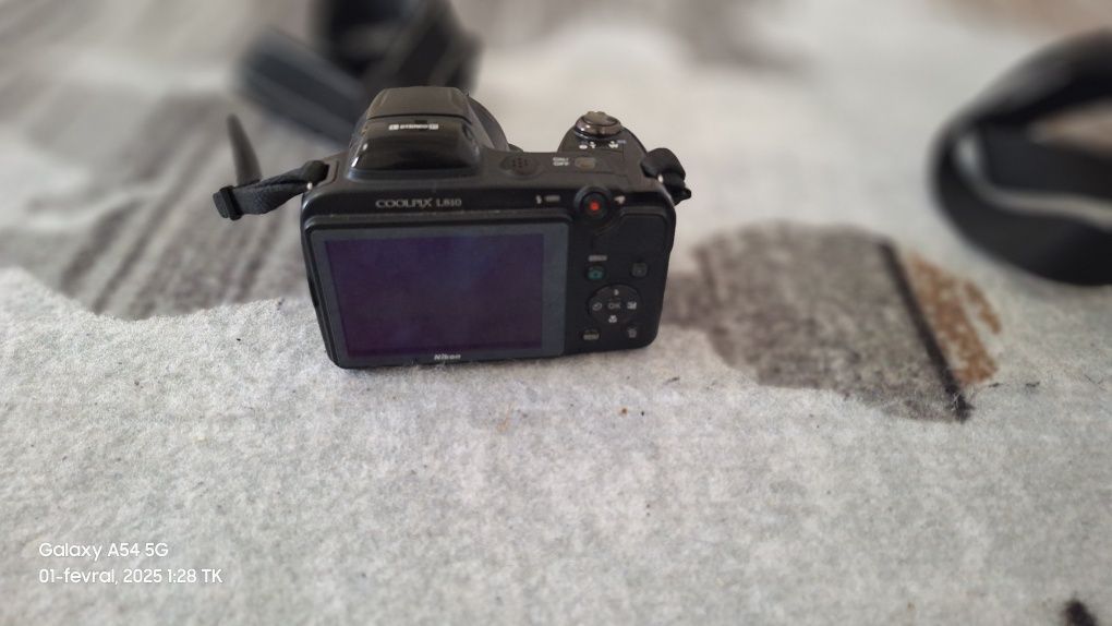 Coolpix L810 Camera