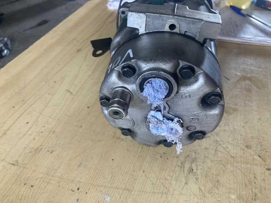 Volvo S40 1.8 d 2004 година Компресор Климатик